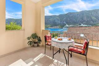 Апартаменты Apartments Castello Котор Апартаменты с 1 спальней и видом на море-11